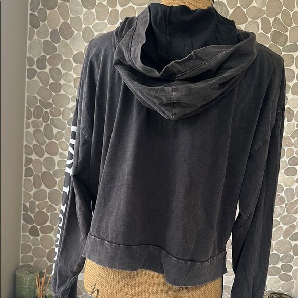 Hollister Black Hoodie Top - Large - Picture 5 of 7